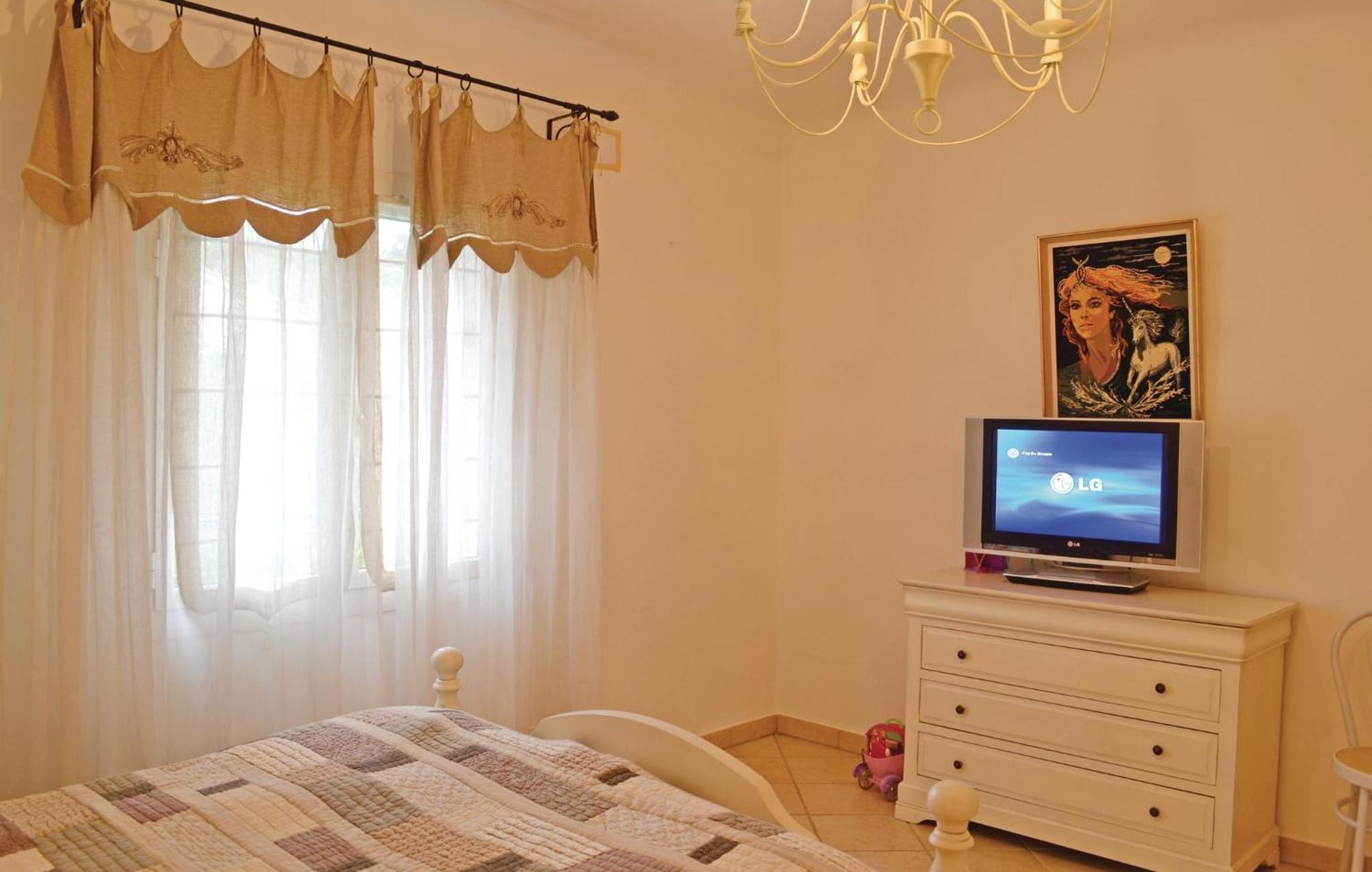 Awesome Home In Toulon Extérieur photo
