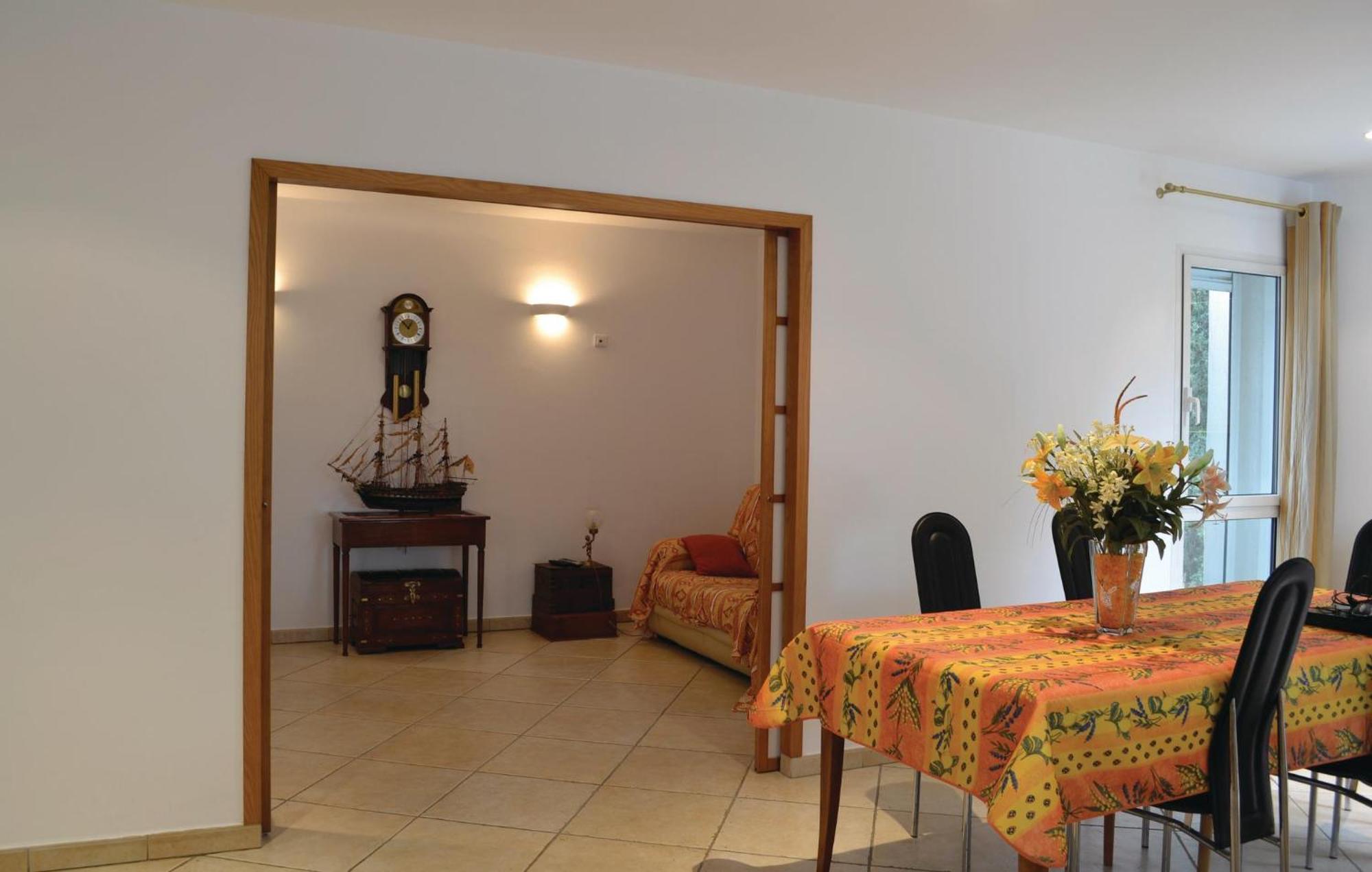 Awesome Home In Toulon Extérieur photo