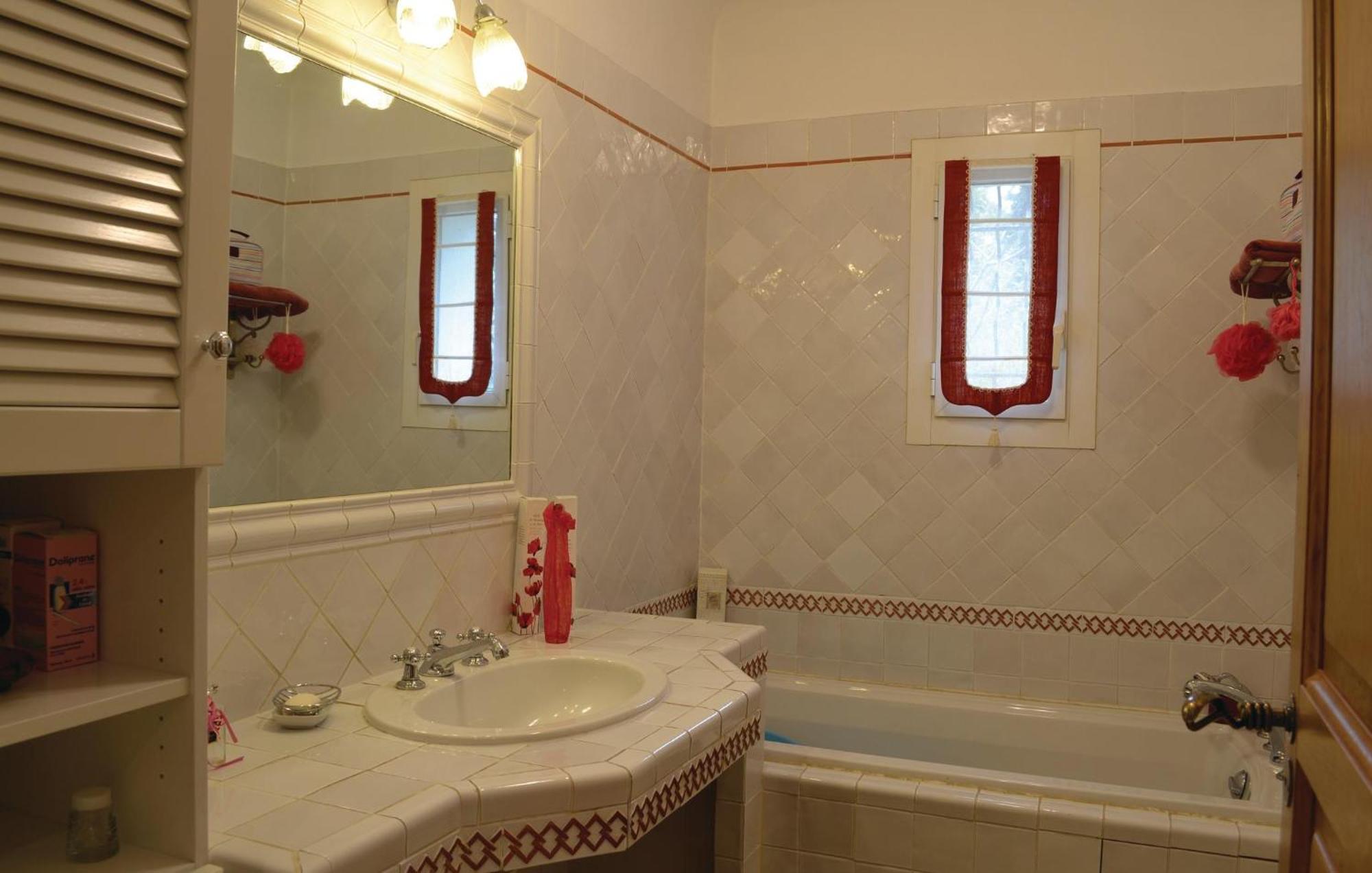 Awesome Home In Toulon Extérieur photo