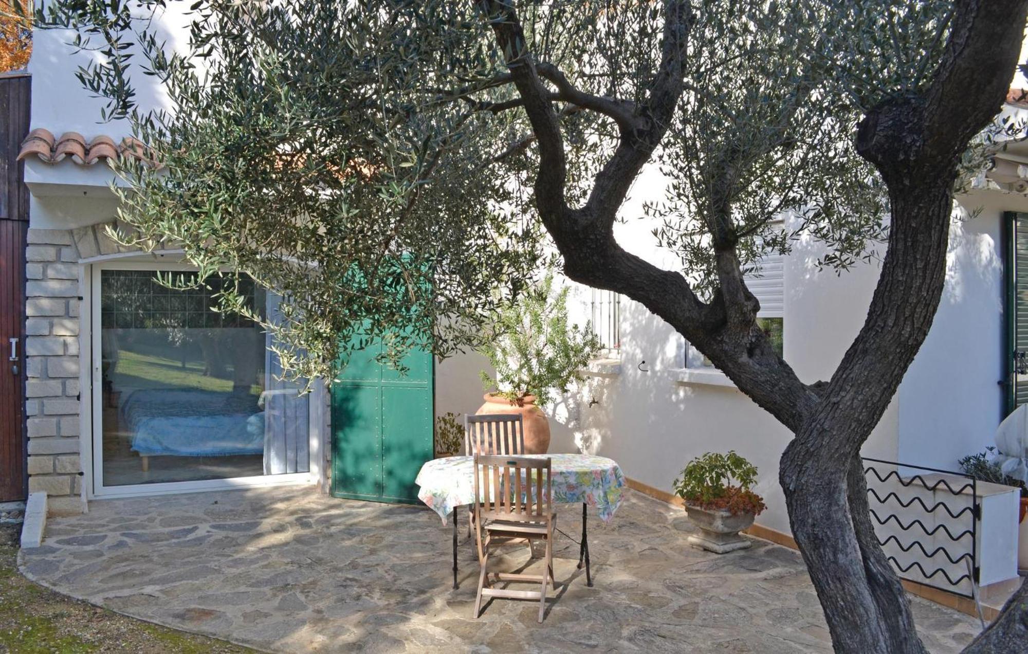 Awesome Home In Toulon Extérieur photo
