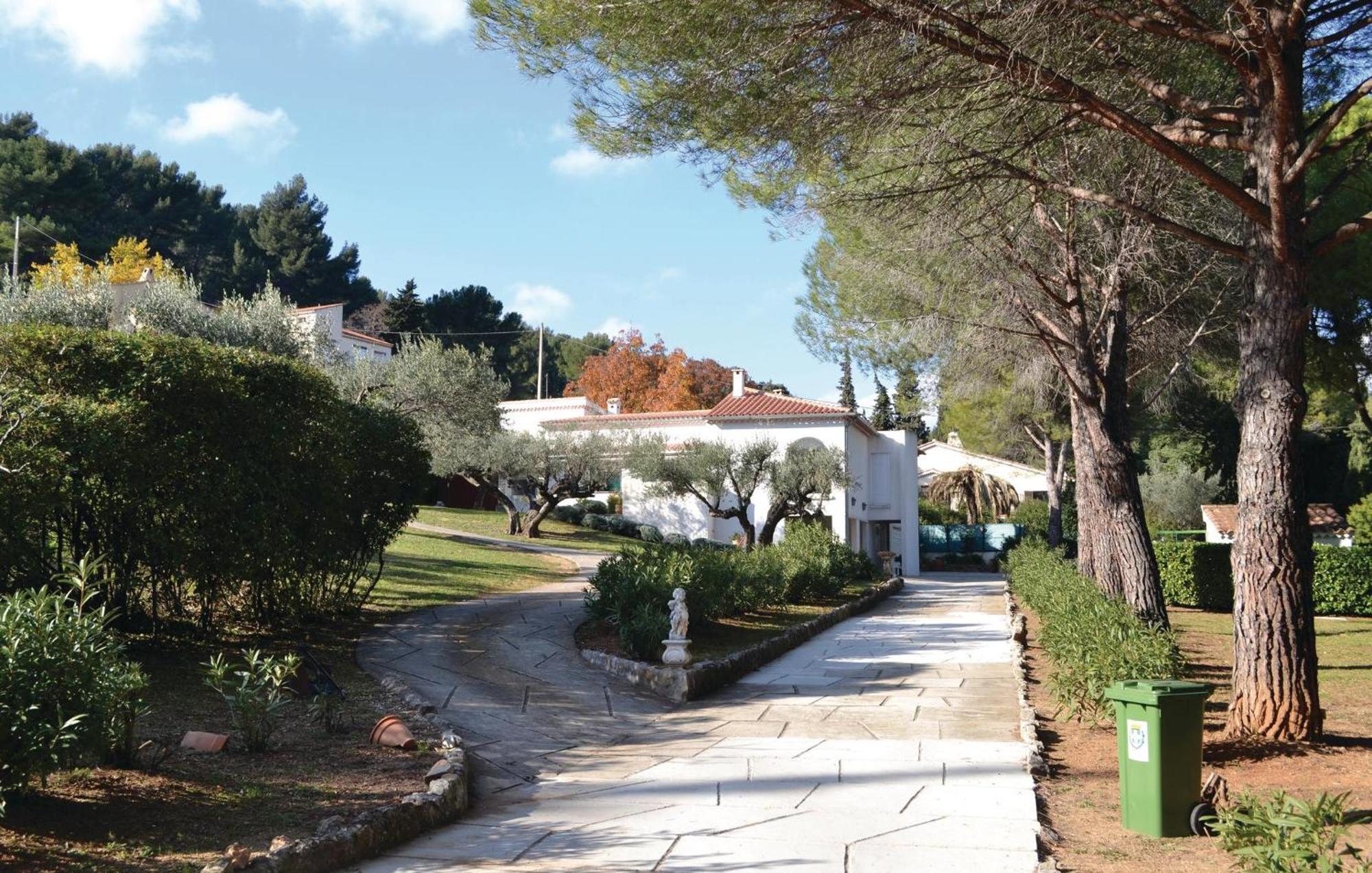 Awesome Home In Toulon Extérieur photo
