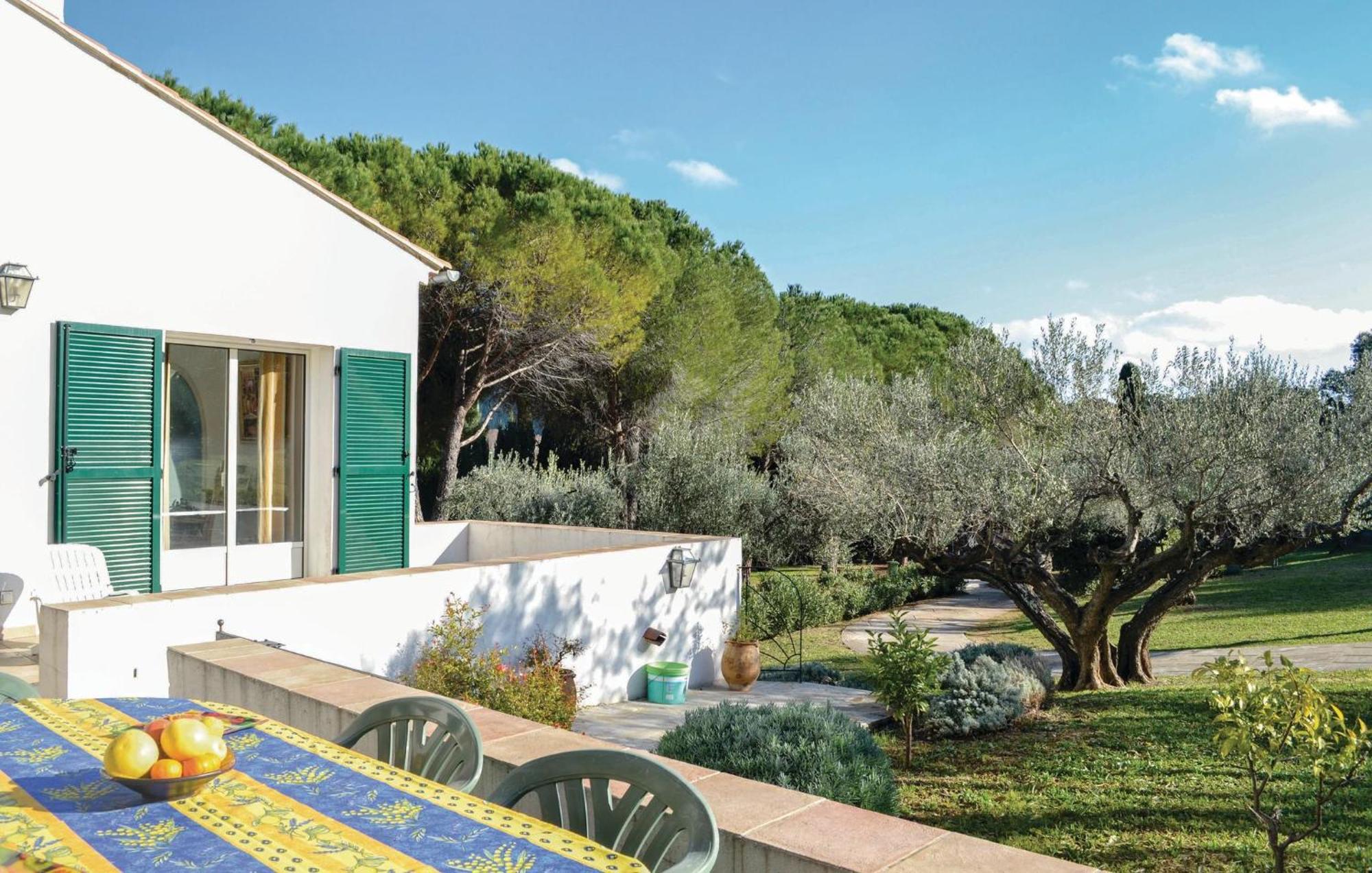 Awesome Home In Toulon Extérieur photo